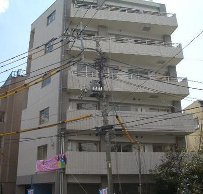 東京都世田谷区弦巻５丁目 賃貸マンション 1K