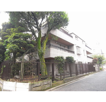 東京都港区元麻布３丁目 賃貸マンション 2LDK