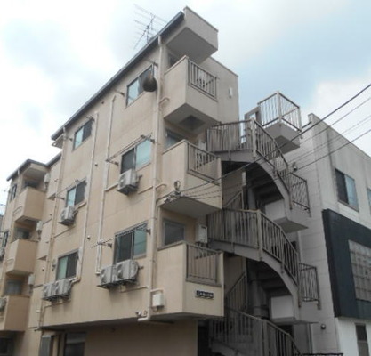 東京都葛飾区白鳥３丁目 賃貸マンション 1R